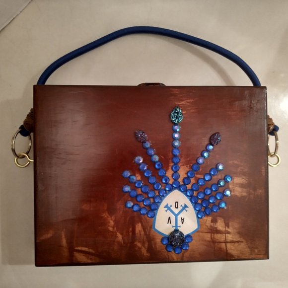 Suenos de Saundra Upcycle AVD Cigar Box, Purse - Picture 10 of 12